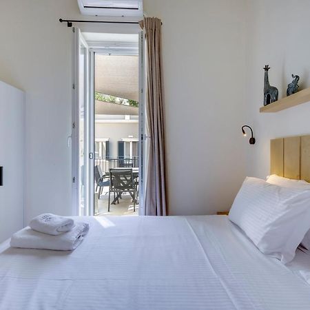 The Heart Of Syra - Your Home In Ermoupolis Ngoại thất bức ảnh