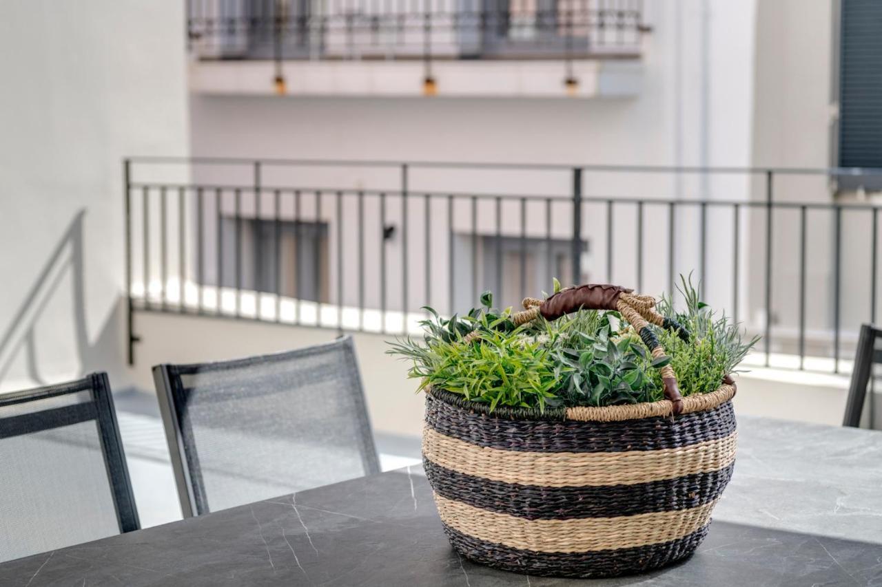 The Heart Of Syra - Your Home In Ermoupolis Ngoại thất bức ảnh