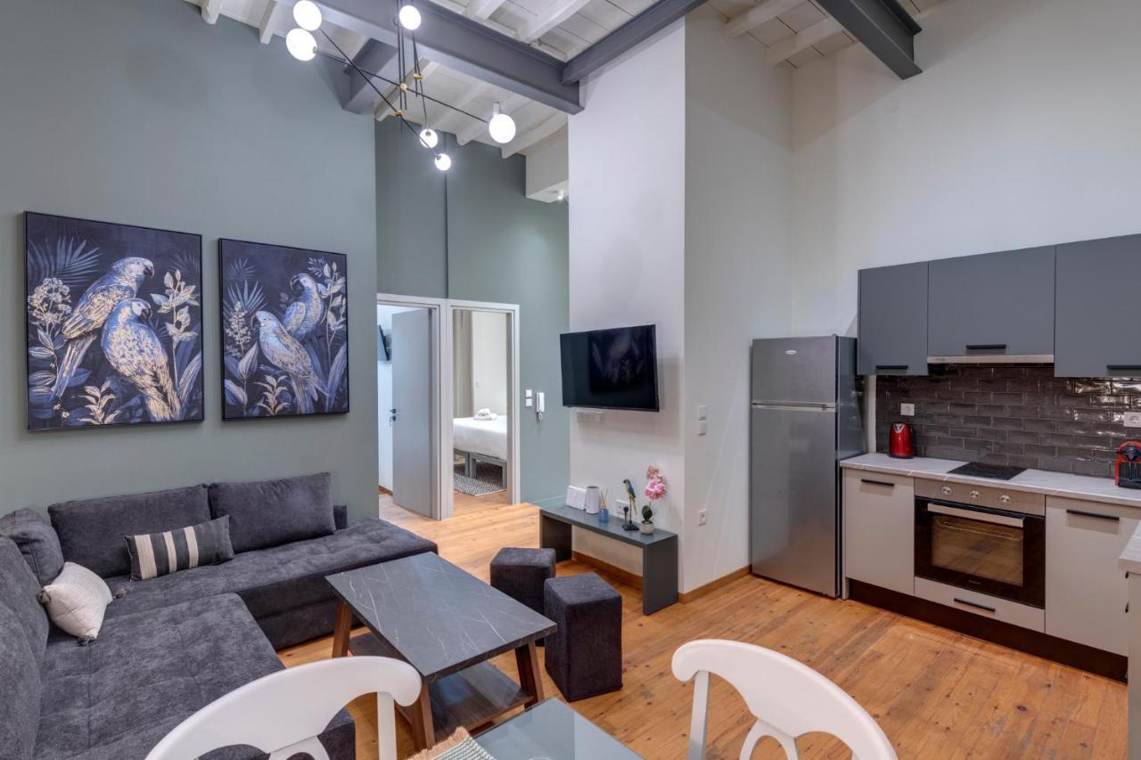 The Heart Of Syra - Your Home In Ermoupolis Ngoại thất bức ảnh