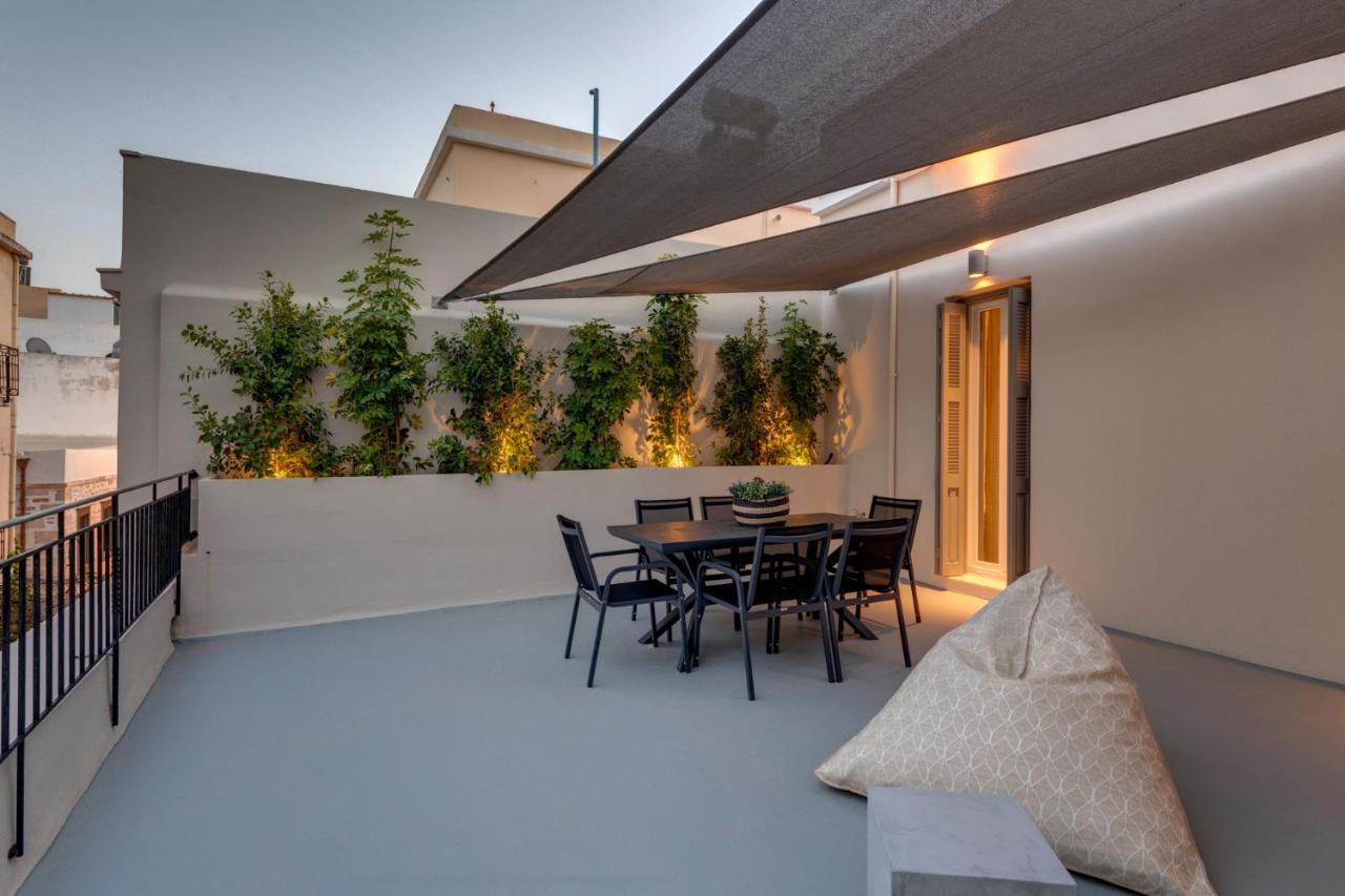 The Heart Of Syra - Your Home In Ermoupolis Ngoại thất bức ảnh