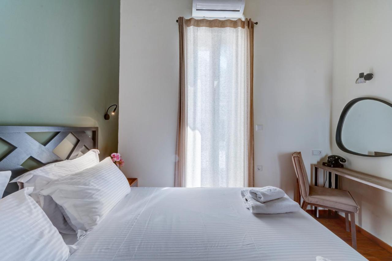 The Heart Of Syra - Your Home In Ermoupolis Ngoại thất bức ảnh